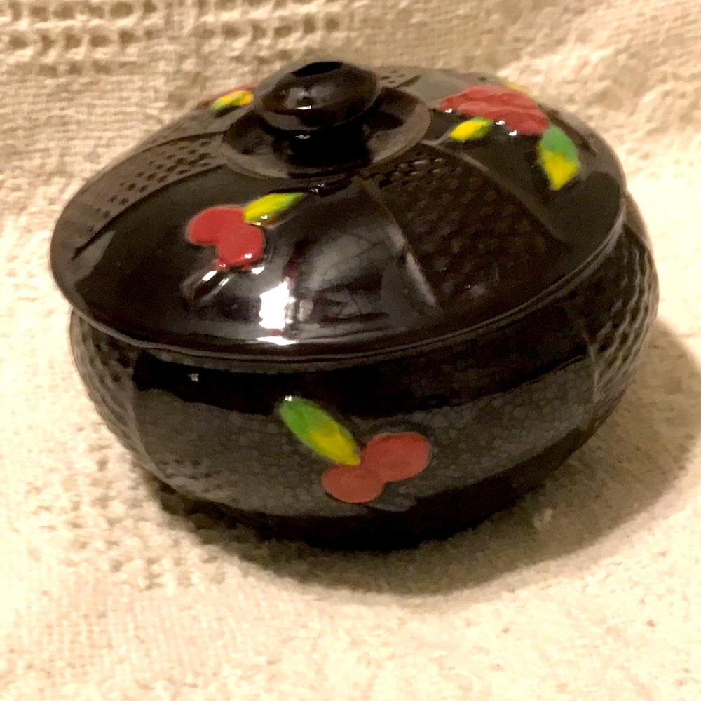 Monkey Bowl with Lid Made in Japan